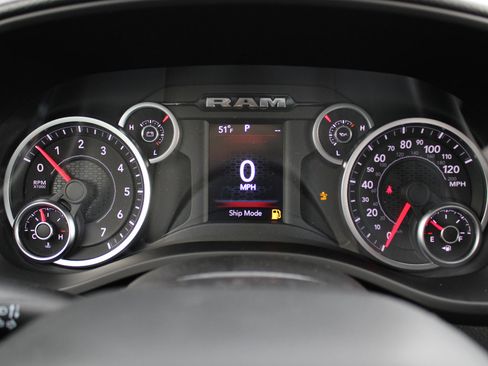 New 2026 RAM 1500 Express image 40