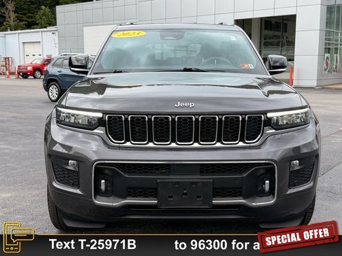 Used 2023 Jeep Grand Cherokee Overland image 12