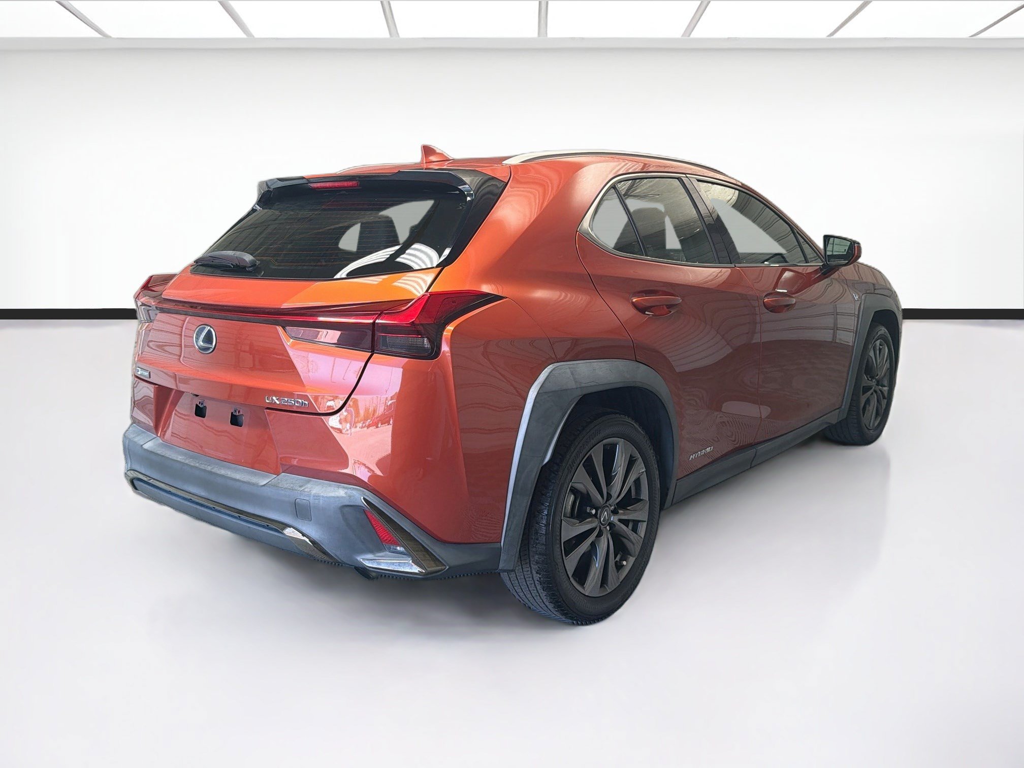 Used 2019 Lexus UX 250h F Sport AWD/4WD image 4