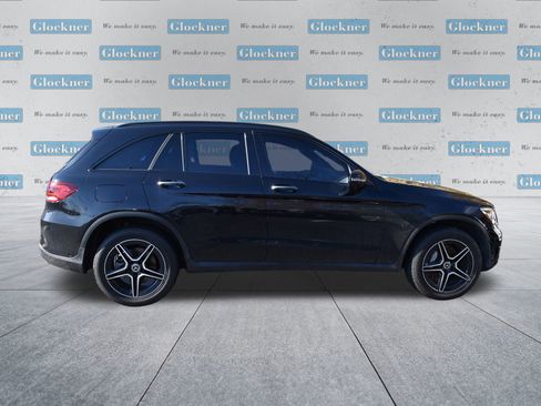 Used 2022 Mercedes-Benz GLC 300 4MATIC image 4