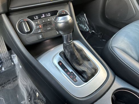 Used 2017 Audi Q3 2.0T Premium image 21