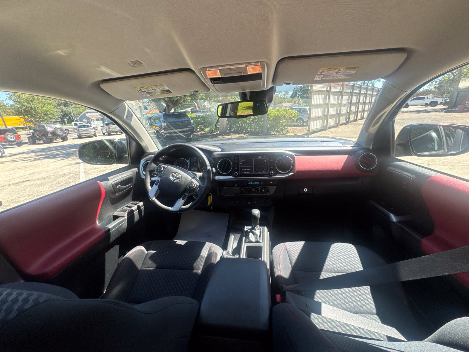 Used 2021 Toyota Tacoma SR5 RWD image 17