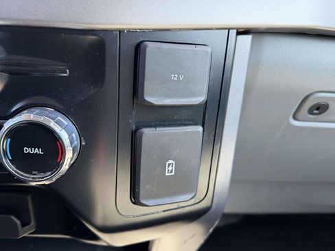 Used 2024 Ford F150 XLT image 36