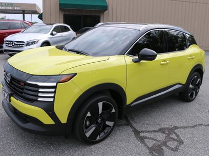 Used 2025 Nissan Kicks SR