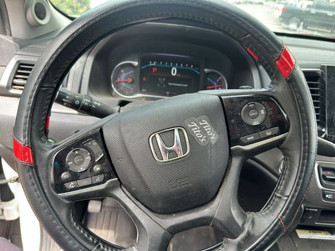 Used 2021 Honda Pilot Special Edition image 18