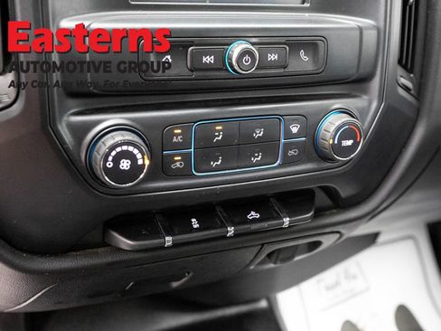 Used 2018 Chevrolet Silverado 1500 W/T RWD image 18