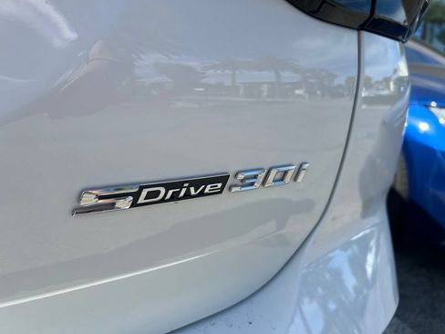 Used 2024 BMW X3 sDrive30i w/ Convenience Package RWD image 7