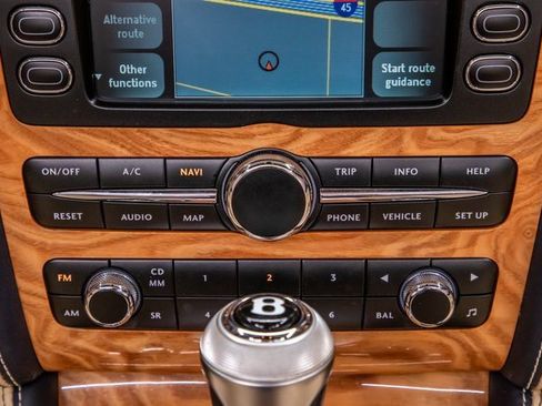 Used 2011 Bentley Continental GTC image 33