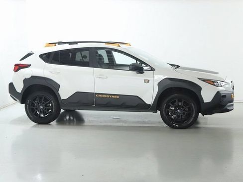 Used 2025 Subaru Crosstrek 2.5i Wilderness AWD/4WD image 11