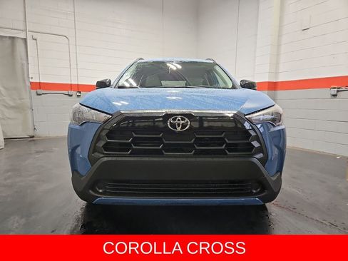 New 2026 Toyota Corolla Cross LE image 2
