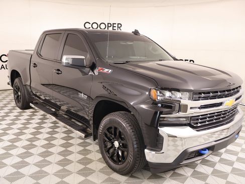 Used 2020 Chevrolet Silverado 1500 LT w/ Texas Edition AWD/4WD image 1