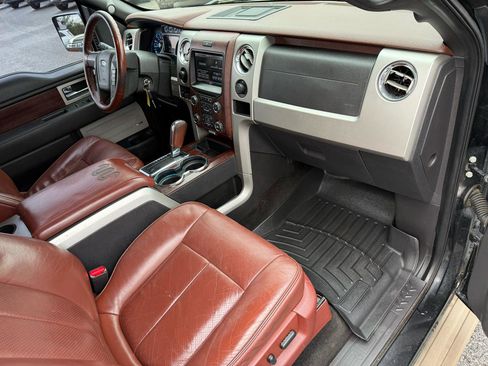 Used 2013 Ford F150 King Ranch w/ King Ranch Luxury Pkg image 18