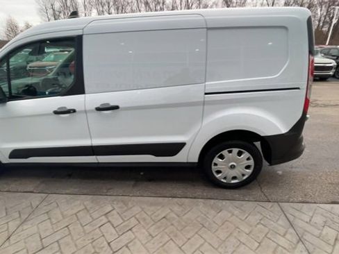 Used 2019 Ford Transit Connect XL image 5