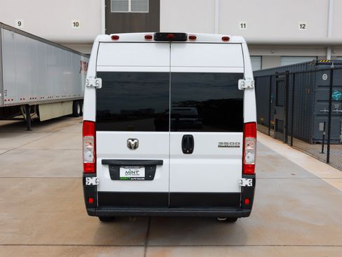 Used 2023 RAM ProMaster 3500 w/ Premium Convenience Group FWD image 13