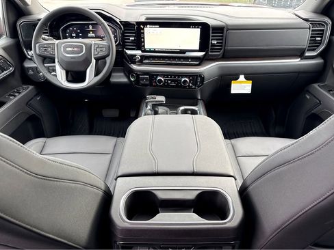 New 2026 GMC Sierra 1500 SLT w/ SLT Premium Plus Package image 11