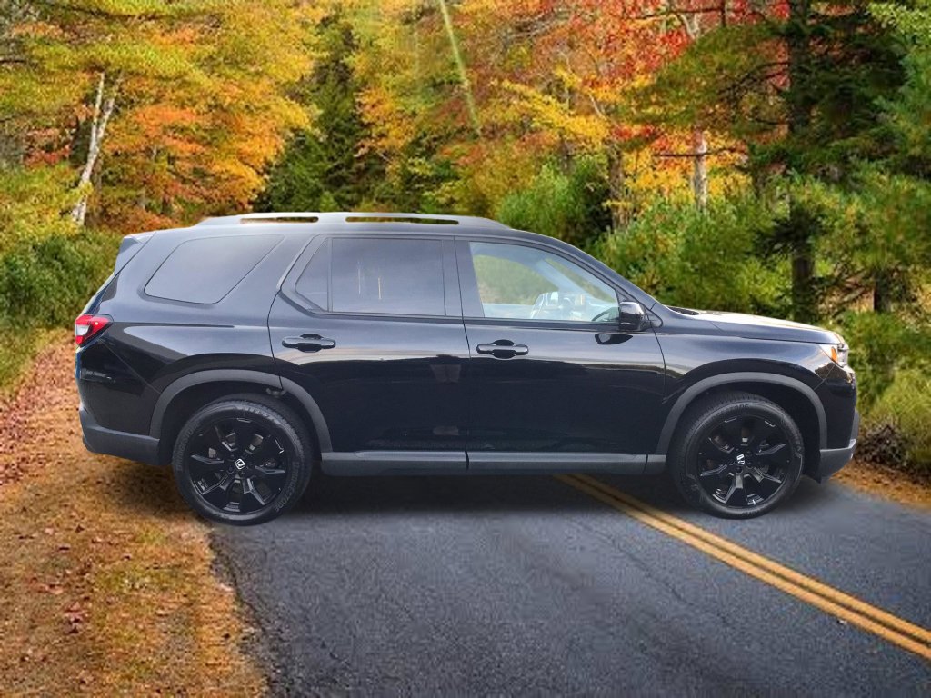 Certified 2026 Honda Pilot Black Edition image 15