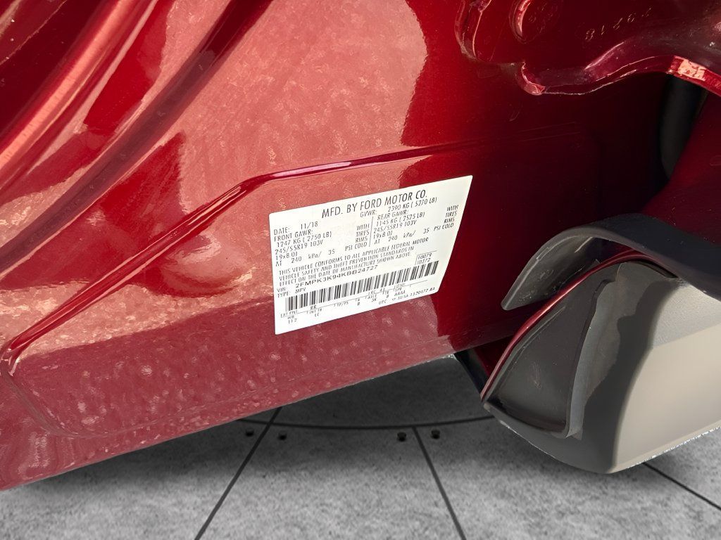 Used 2019 Ford Edge Titanium FWD image 30