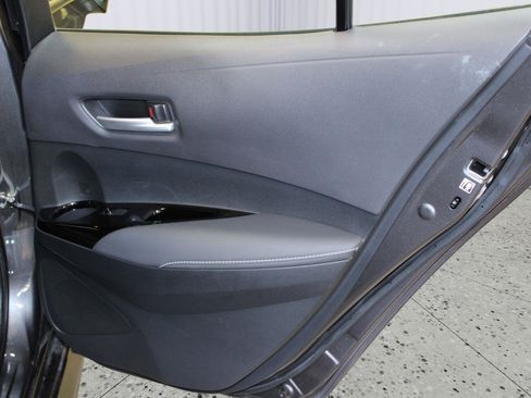 Used 2021 Toyota Corolla XSE FWD image 41