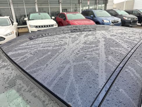 Used 2009 Buick LaCrosse CX image 12