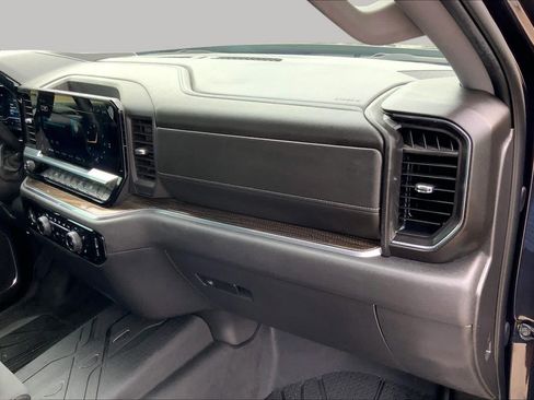 Used 2024 Chevrolet Silverado 1500 LT w/ Protection Package RWD image 19