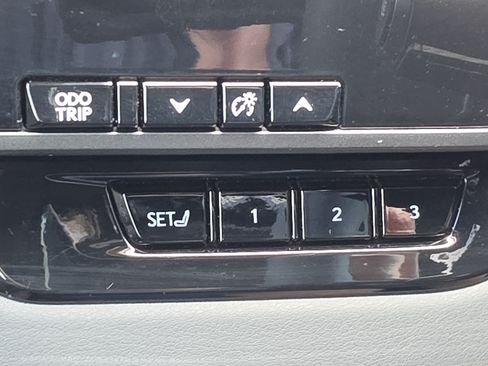 Used 2024 Lexus RX 350 w/ Convenience Package AWD/4WD image 16