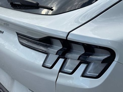 Used 2021 Ford Mustang Mach-E Premium RWD image 12