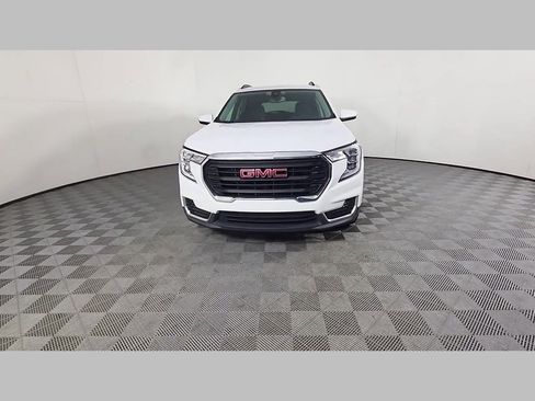Used 2022 GMC Terrain SLE w/ Driver Convenience Package FWD image 52