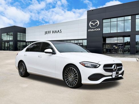 Used 2026 Mercedes-Benz C 300 Sedan image 4
