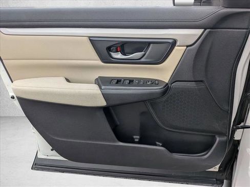 Certified 2018 Honda CR-V LX image 10