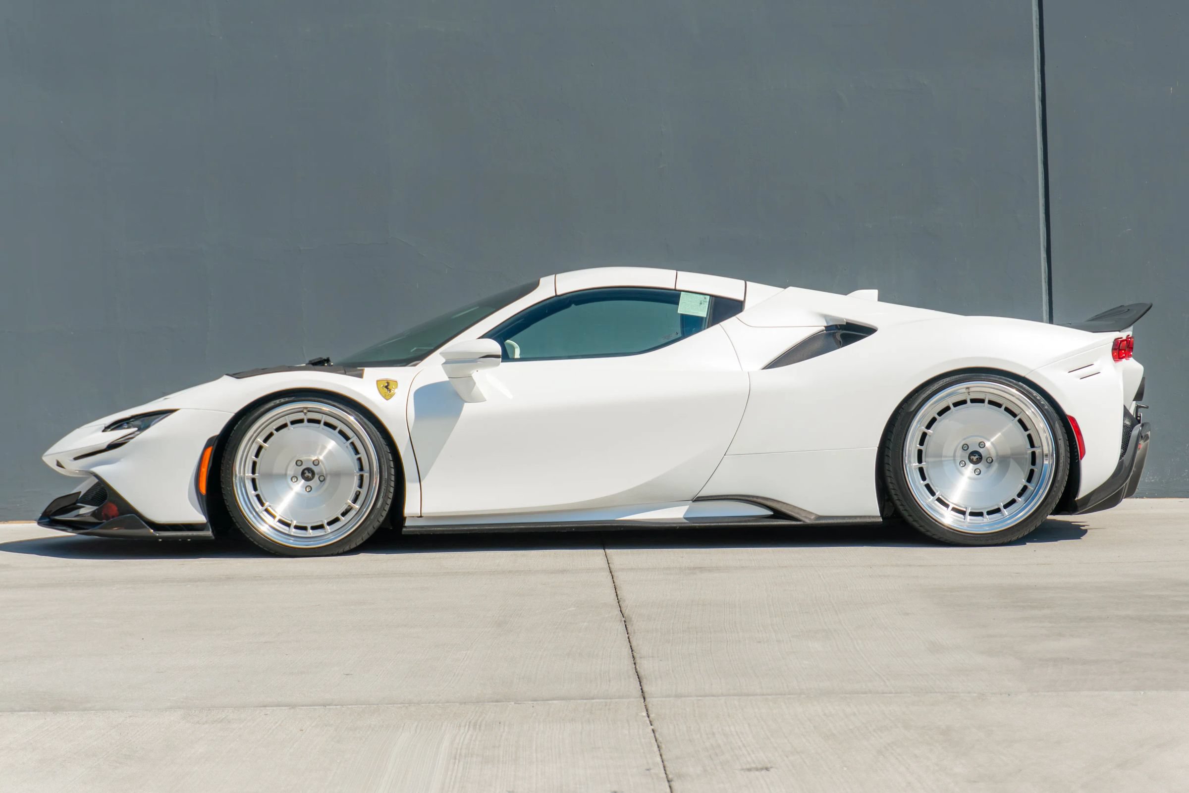 Used 2024 Ferrari SF90 Spider AWD/4WD image 2