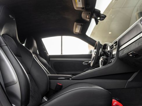 Certified 2014 Porsche 911 GT3 RWD image 35