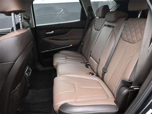 Used 2021 Hyundai Santa Fe Limited image 12