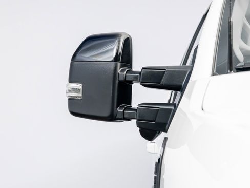 Used 2024 Ford F350 Lariat w/ Lariat Ultimate Package image 6