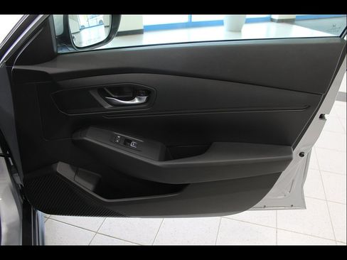 Certified 2025 Honda Accord LX image 25