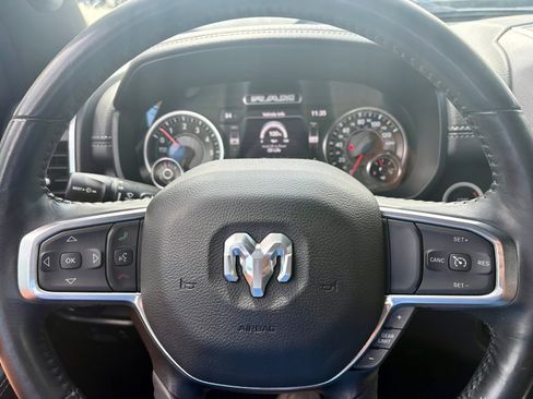Used 2023 RAM 1500 Laramie AWD/4WD image 15