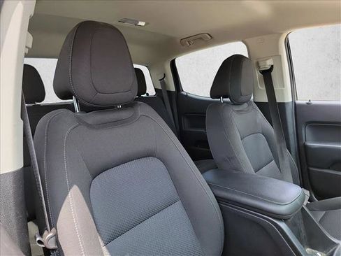 Used 2018 Chevrolet Colorado LT RWD image 12