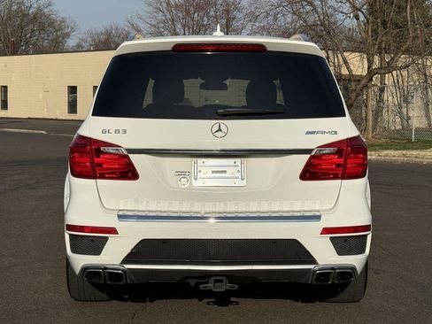 Used 2015 Mercedes-Benz GL 63 AMG 4MATIC image 10