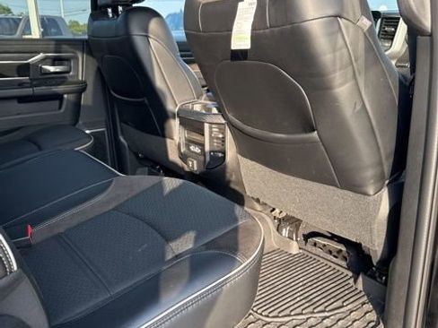 Used 2023 RAM 3500 Laramie AWD/4WD image 17