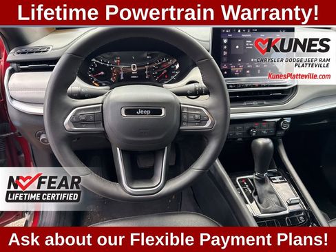 Used 2025 Jeep Compass Limited AWD/4WD image 14