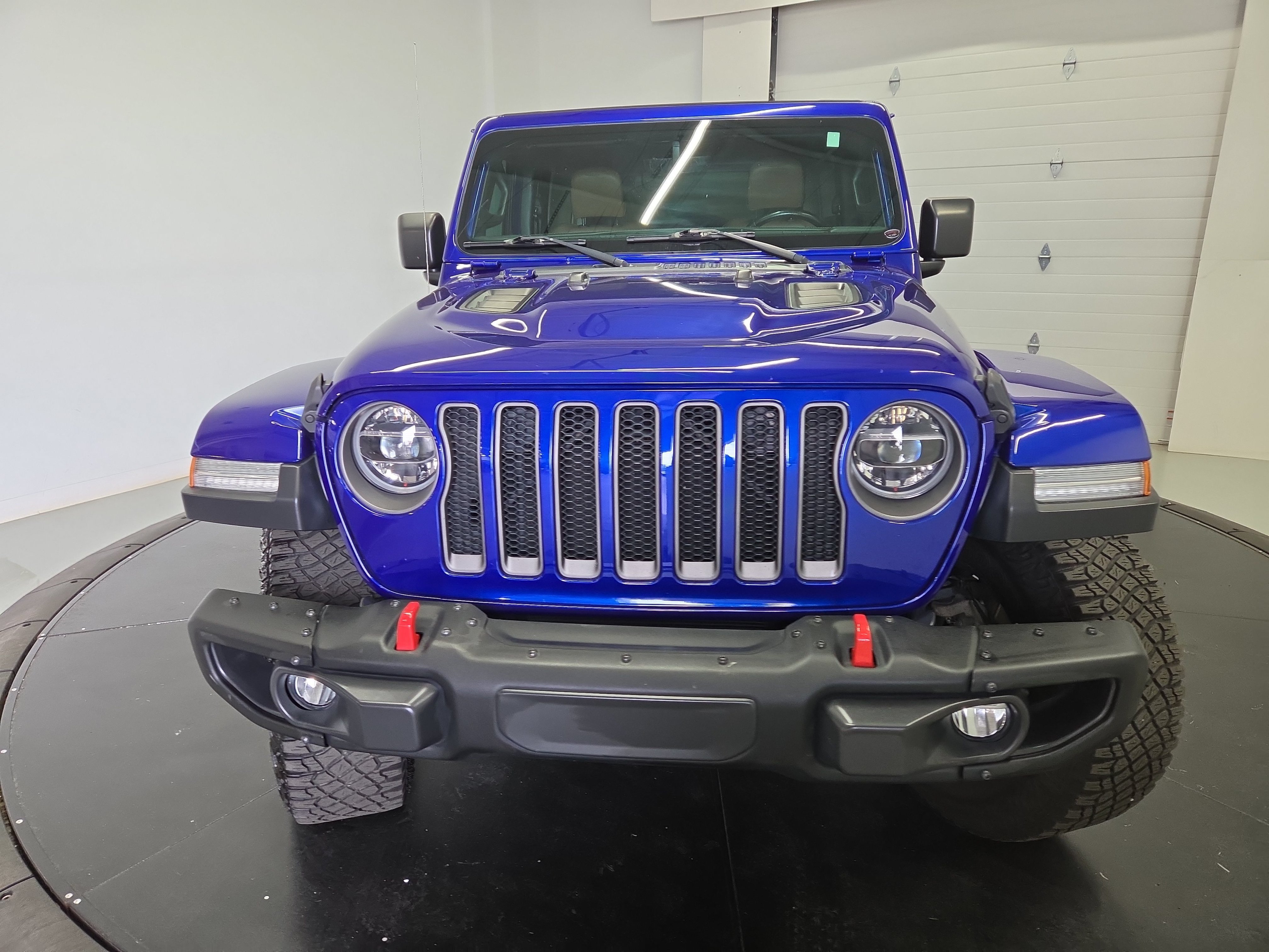 Used 2020 Jeep Wrangler Unlimited Rubicon AWD/4WD image 2