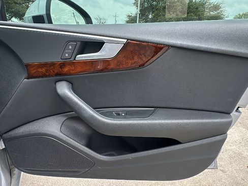 Used 2019 Audi A5 2.0T Premium image 29