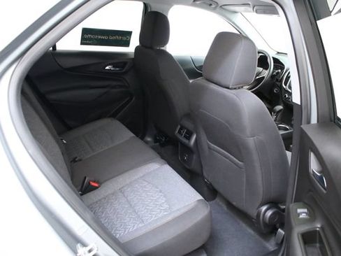 Certified 2024 Chevrolet Equinox LT AWD/4WD image 31
