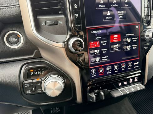 Used 2021 RAM 1500 Laramie image 19