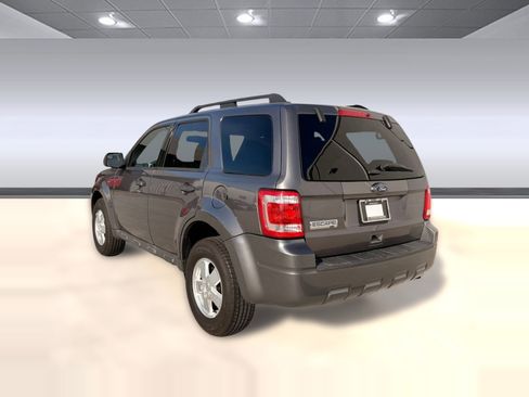 Used 2012 Ford Escape XLT image 3