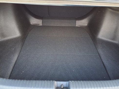 Used 2023 Honda Accord EX image 10
