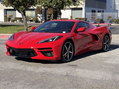 Used 2022 Chevrolet Corvette Stingray Coupe w/ 1LT image 8