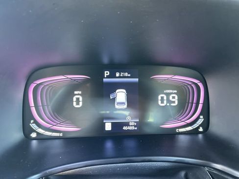 Used 2024 Kia Soul LX w/ Option Group 015 FWD image 32