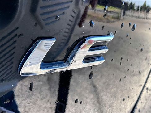 Used 2026 Toyota Corolla LE FWD image 8