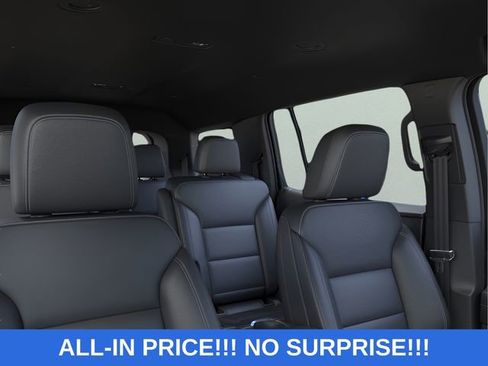 New 2026 Chevrolet Traverse LT FWD image 24