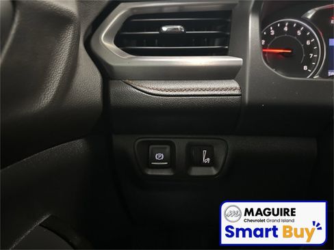 Used 2020 GMC Acadia AT4 image 14